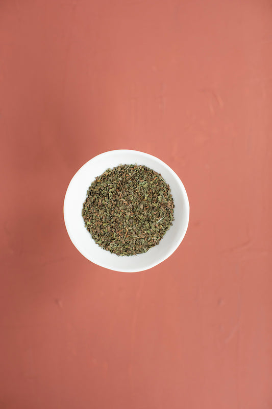 Albahaca En Hoja